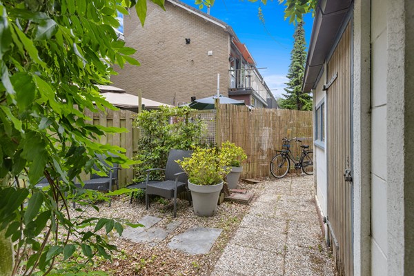 Medium property photo - W.H. Vliegenstraat 93, 3317 GS Dordrecht